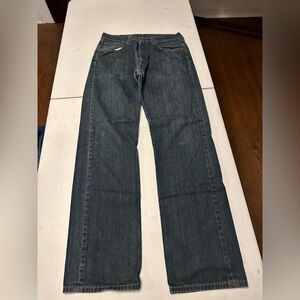 Men’s Levis 501 33*34 jeans straight Fit